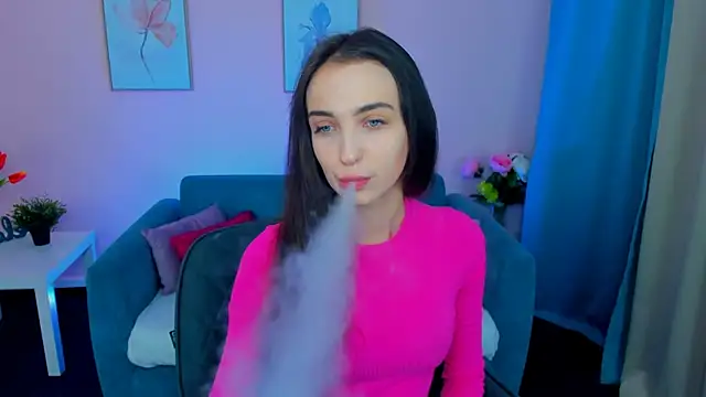 Snapshot of EllaSteele chatting on September 25, 1:06 pm EllaSteele online show from September 25, 1:06 pm