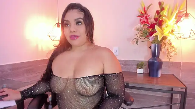 MiaMoxxy online show from October 27, 11:55 am