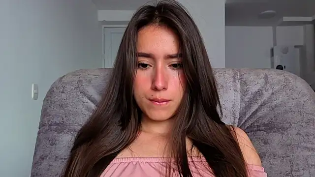 Snapshot of Adhara_Kitten chatting on April 18, 1:46 pm Adhara Kitten online show from April 18, 1:46 pm
