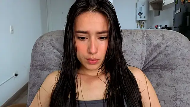 Snapshot of Adhara_Kitten chatting on May 25, 1:43 pm Adhara Kitten online show from May 25, 1:43 pm
