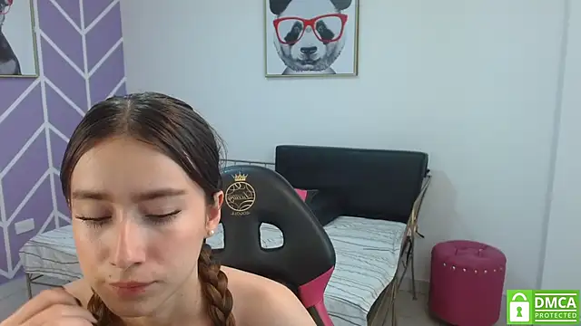 Adhara Kitten online show from October 7, 1:01 pm