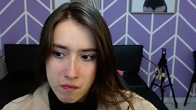 Adhara Kitten online show from December 5, 12:48 pm