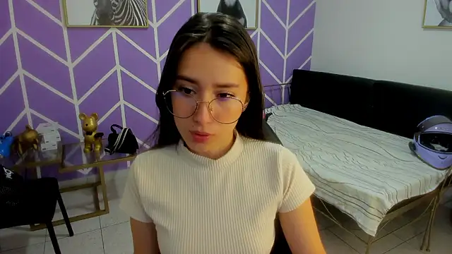 Adhara Kitten online show from February 28, 1:00 pm