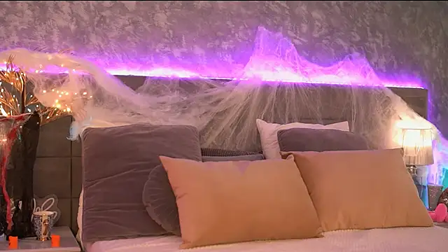 SofiBabe online show from October 30, 5:50 am