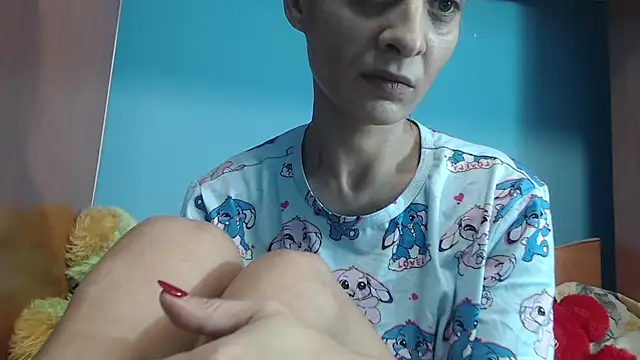 Snapshot of aellabeyonce chatting on December 1, 3:57 pm aellabeyonce online show from December 1, 3:57 pm