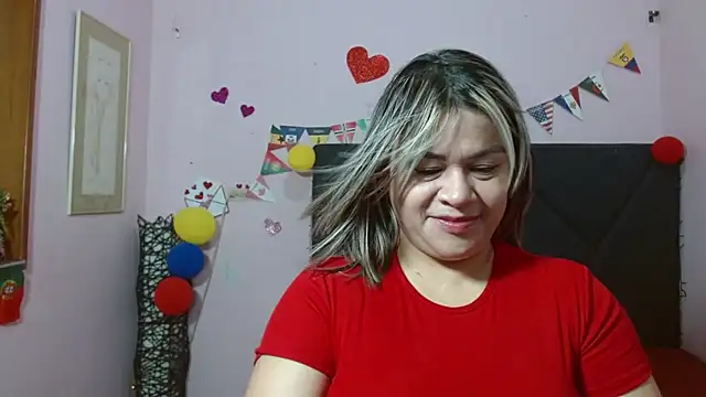 pamela echeverria online show from July 13, 11:42 am