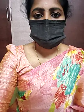 Snapshot of vasundhara26 chatting on October 4, 8:21 pm vasundhara26 online show from October 4, 8:21 pm