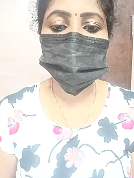 Snapshot of vasundhara26 chatting on September 14, 7:58 pm vasundhara26 online show from September 14, 7:58 pm