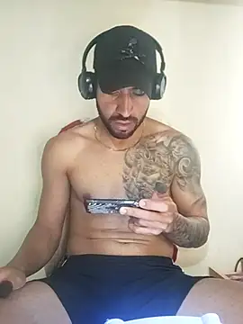 Alexsexygamer online show from November 23, 9:36 pm