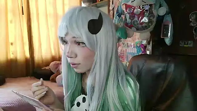 Terraelowen online show from April 14, 5:07 pm