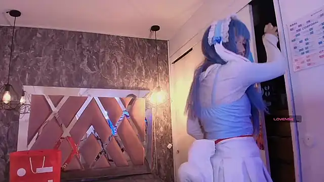 Snapshot of Terraelowen chatting on November 12, 11:36 am Terraelowen online show from November 12, 11:36 am