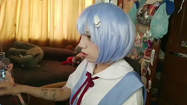 Terraelowen online show from April 3, 2:01 pm