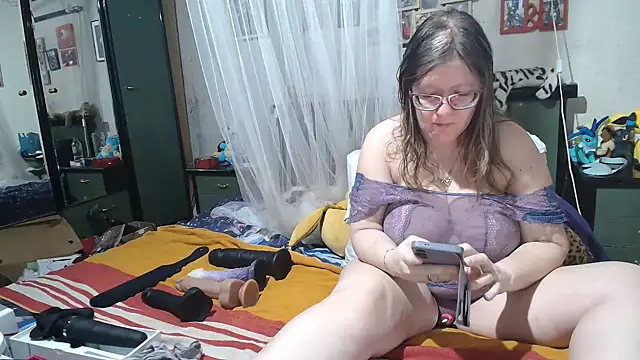 Lilirose-63 online show from November 28, 4:56 am