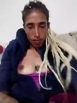 catrina love online show from April 6, 6:53 pm