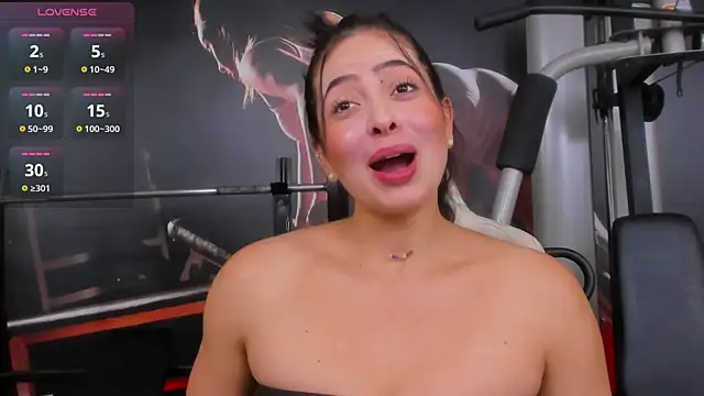 Snapshot of AlaskaAmato chatting on October 28, 7:13 pm AlaskaAmato online show from October 28, 7:13 pm