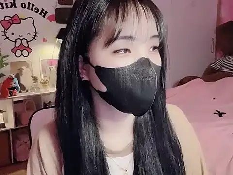 keelinnn19 online show from February 9, 6:17 pm