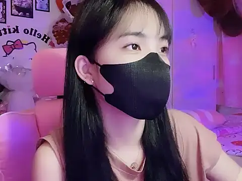 keelinnn19 online show from September 22, 7:42 pm