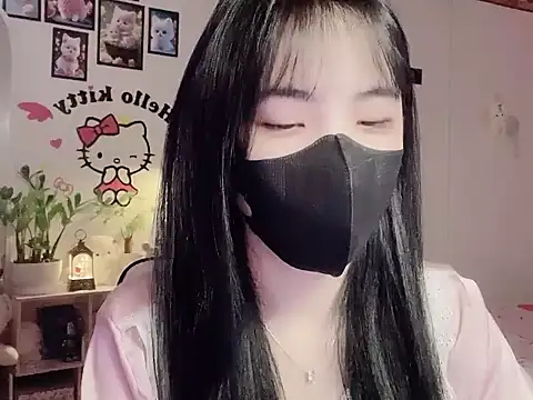 keelinnn19 online show from December 21, 6:42 pm