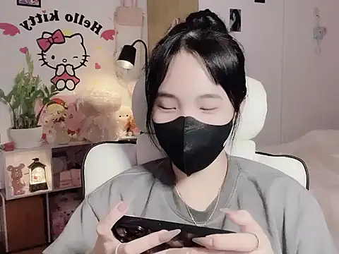 keelinnn19 online show from January 14, 10:02 pm