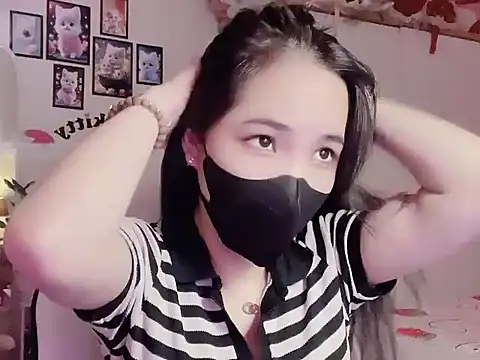 keelinnn19 online show from October 20, 11:16 pm