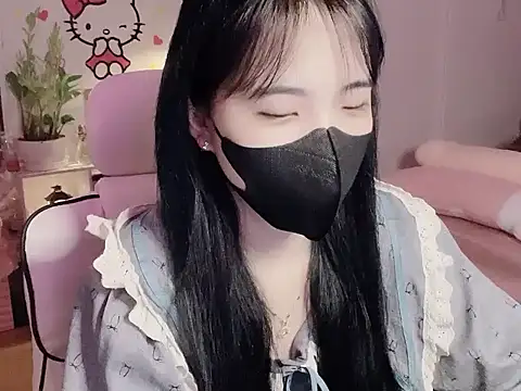 keelinnn19 online show from February 5, 3:41 pm