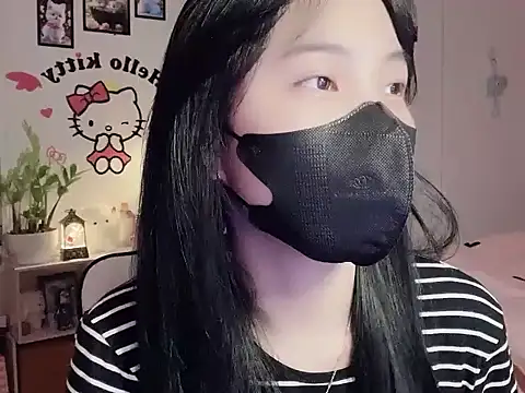 keelinnn19 online show from January 6, 7:56 am