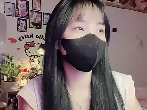 keelinnn19 online show from December 4, 7:46 pm