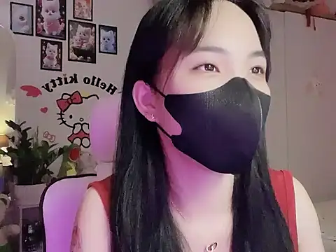 keelinnn19 online show from October 12, 7:04 pm