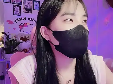 keelinnn19 online show from September 9, 5:55 pm