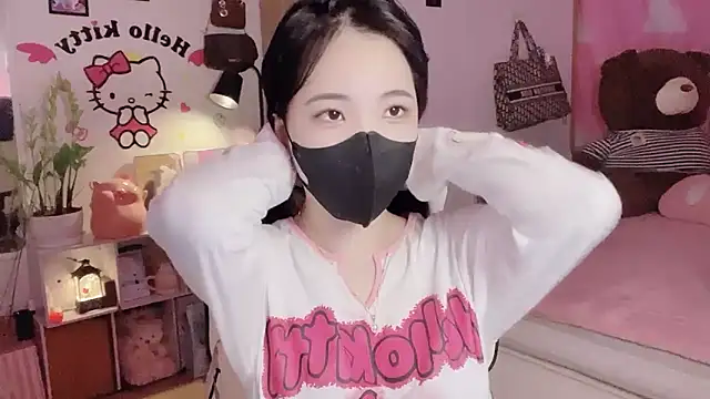 keelinnn19 online show from February 28, 6:40 pm