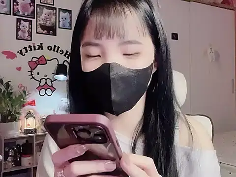 keelinnn19 online show from November 29, 7:25 pm