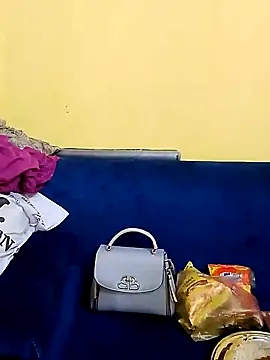 Snapshot of Suhana_Darling chatting on November 1, 4:23 pm Suhana Darling online show from November 1, 4:23 pm