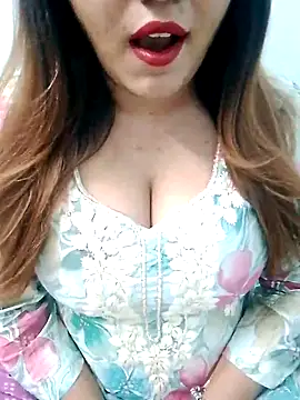 Snapshot of Suhana_Darling chatting on October 13, 9:59 pm Suhana Darling online show from October 13, 9:59 pm