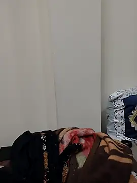 Snapshot of Suhana_Darling chatting on February 21, 5:04 pm Suhana Darling online show from February 21, 5:04 pm