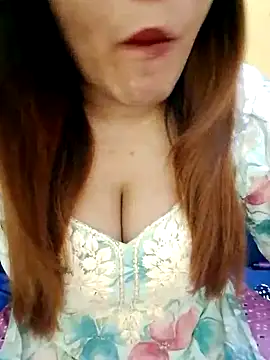 Snapshot of Suhana_Darling chatting on October 16, 2:42 am Suhana Darling online show from October 16, 2:42 am