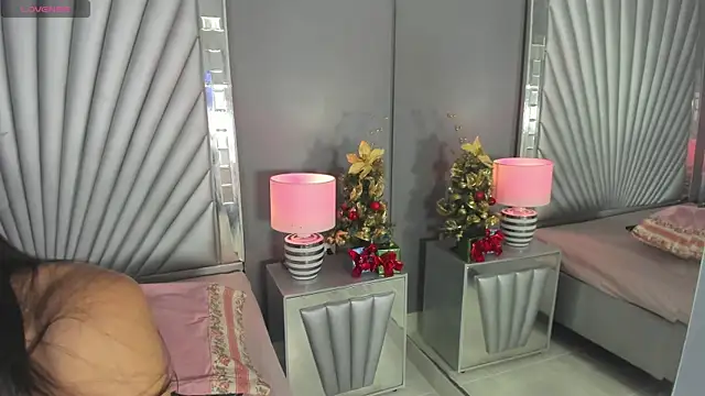 AmyBlackwood online show from December 3, 3:51 am