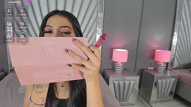 AmyBlackwood online show from November 21, 3:38 am