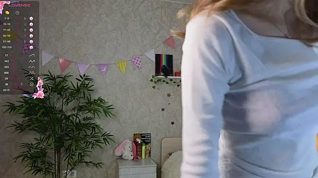 AnnyiBlue online show from February 15, 11:42 am