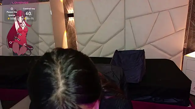 sophiaa 7 online show from October 27, 12:17 pm