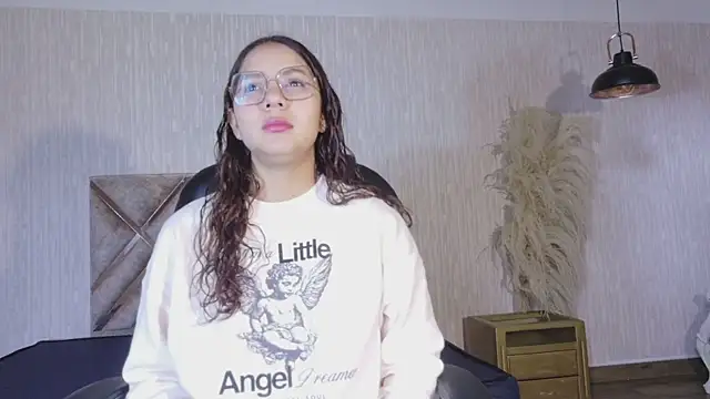Snapshot of angeles_azul chatting on July 10, 3:56 pm angeles azul online show from July 10, 3:56 pm