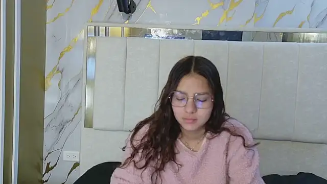 Snapshot of angeles_azul chatting on June 26, 1:06 pm angeles azul online show from June 26, 1:06 pm