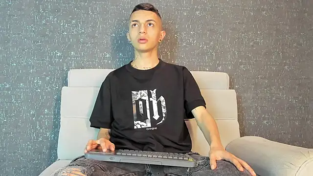 NickandAbby  online show from September 20, 3:00 am