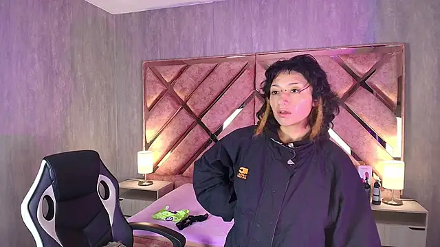 Babyyrasta666 online show from February 7, 3:58 am