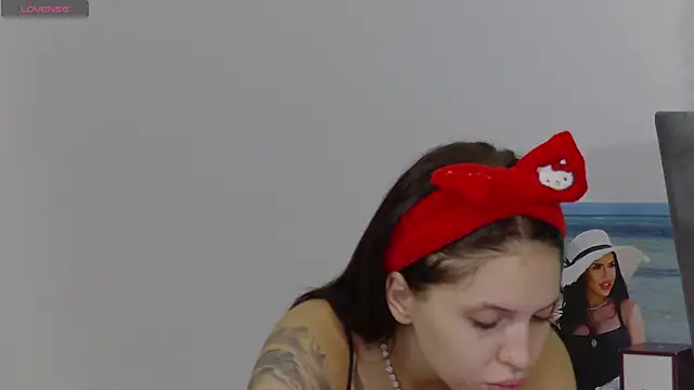 sexyanais online show from November 6, 8:24 pm