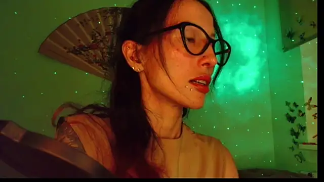 KiotoShine online show from November 26, 6:08 pm