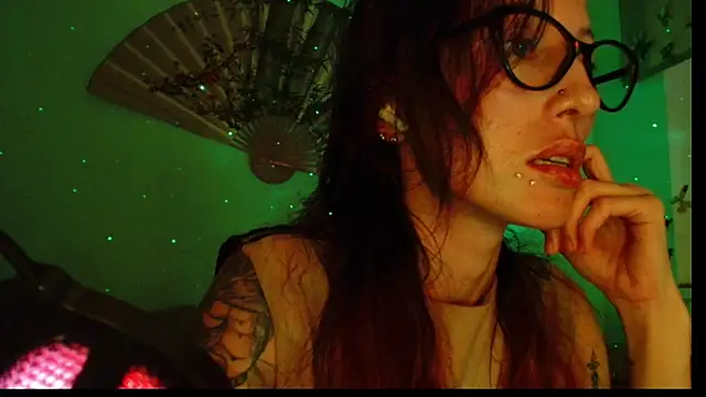 KiotoShine online show from December 3, 9:14 pm