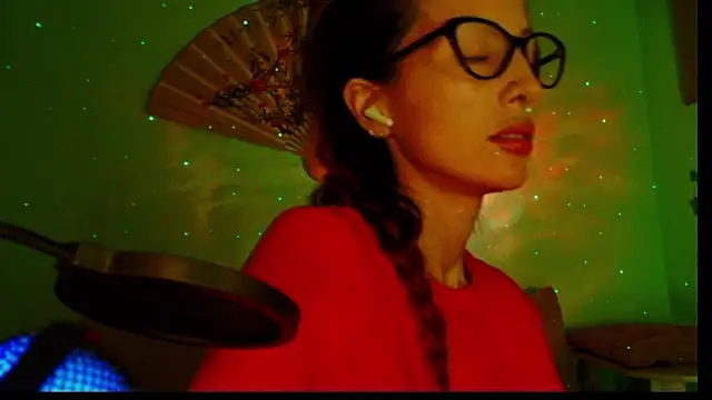 KiotoShine online show from October 31, 7:43 pm