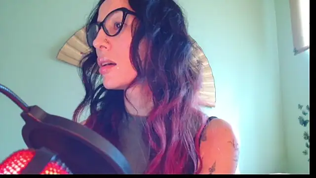 KiotoShine online show from December 17, 8:30 am