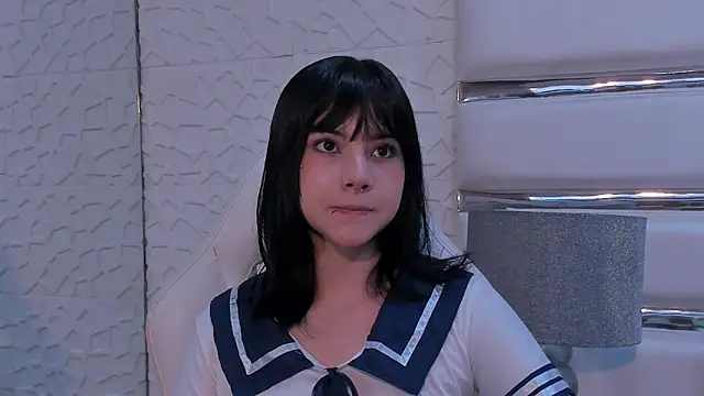 TatiLee online show from January 18, 2:09 pm