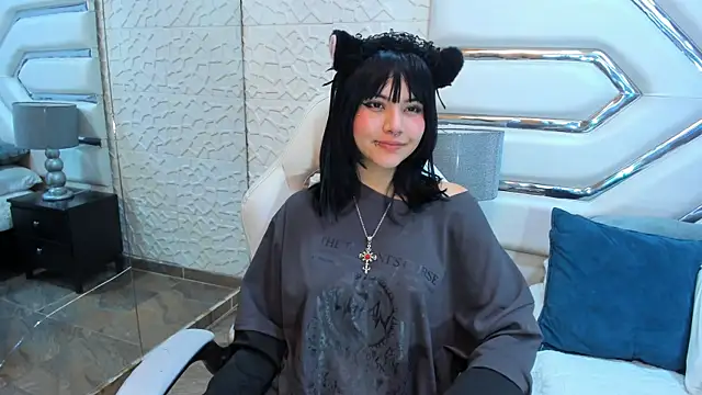 Snapshot of TatiLee chatting on October 24, 9:52 am TatiLee online show from October 24, 9:52 am